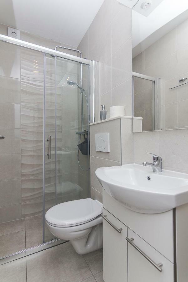 Apartments A&B Makarska Kültér fotó